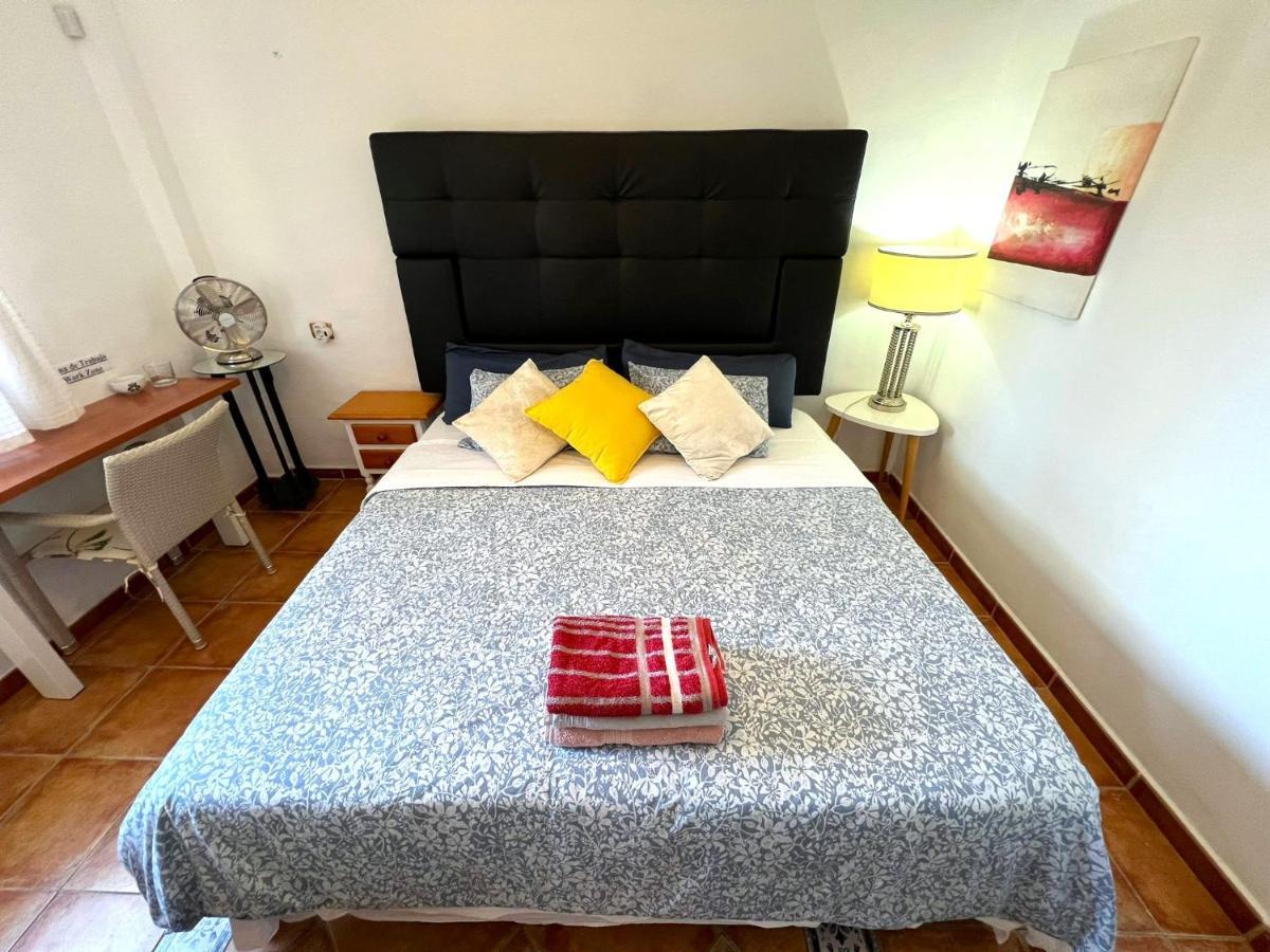 Alcalá Alcamar Habitacion Privada Con Las Areas De Sala, Cocina Y Bano Que Se Comparten Cerca Al Mar! מראה חיצוני תמונה