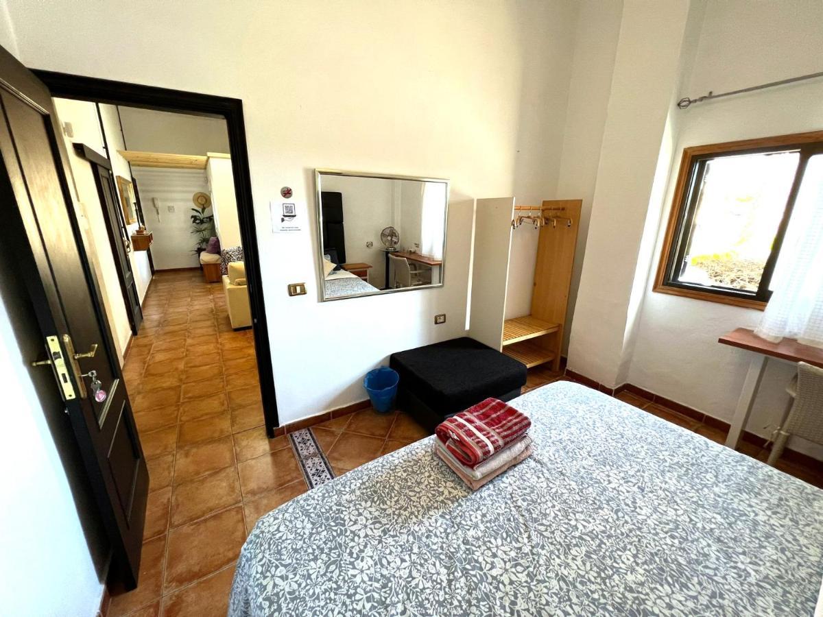 Alcalá Alcamar Habitacion Privada Con Las Areas De Sala, Cocina Y Bano Que Se Comparten Cerca Al Mar! מראה חיצוני תמונה