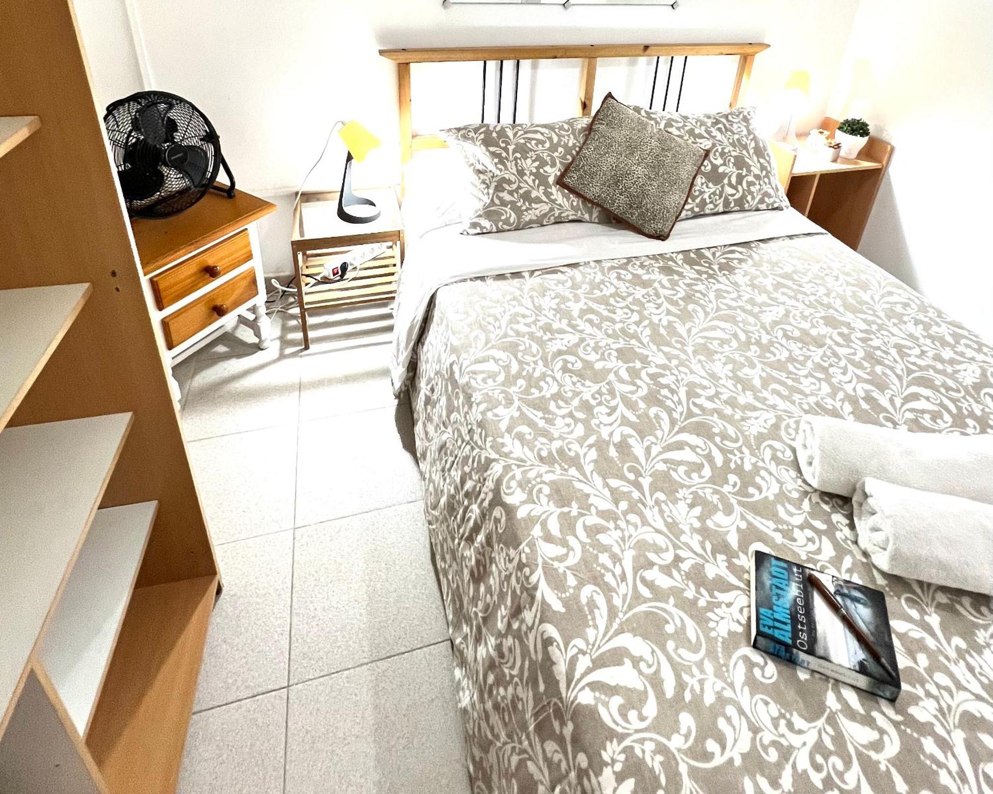 Alcalá Alcamar Habitacion Privada Con Las Areas De Sala, Cocina Y Bano Que Se Comparten Cerca Al Mar! מראה חיצוני תמונה