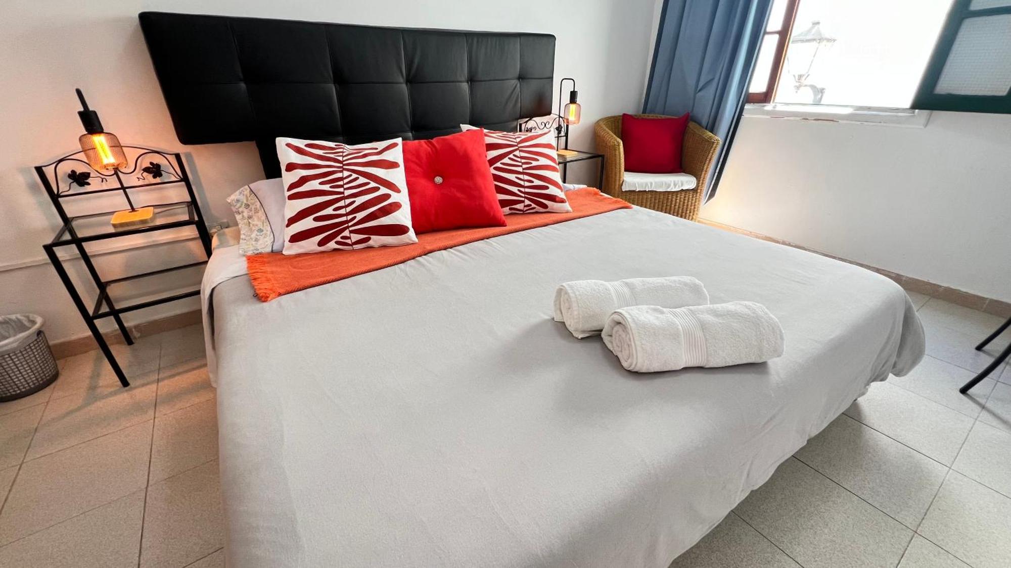 Alcalá Alcamar Habitacion Privada Con Las Areas De Sala, Cocina Y Bano Que Se Comparten Cerca Al Mar! מראה חיצוני תמונה
